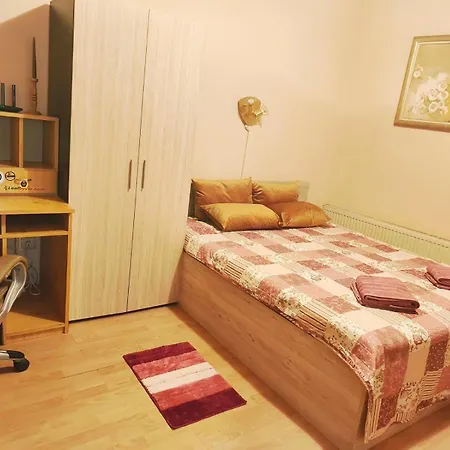 самостоятелна трояна