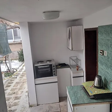 самостоятелна трояна Apartment Troyan (Lovech)